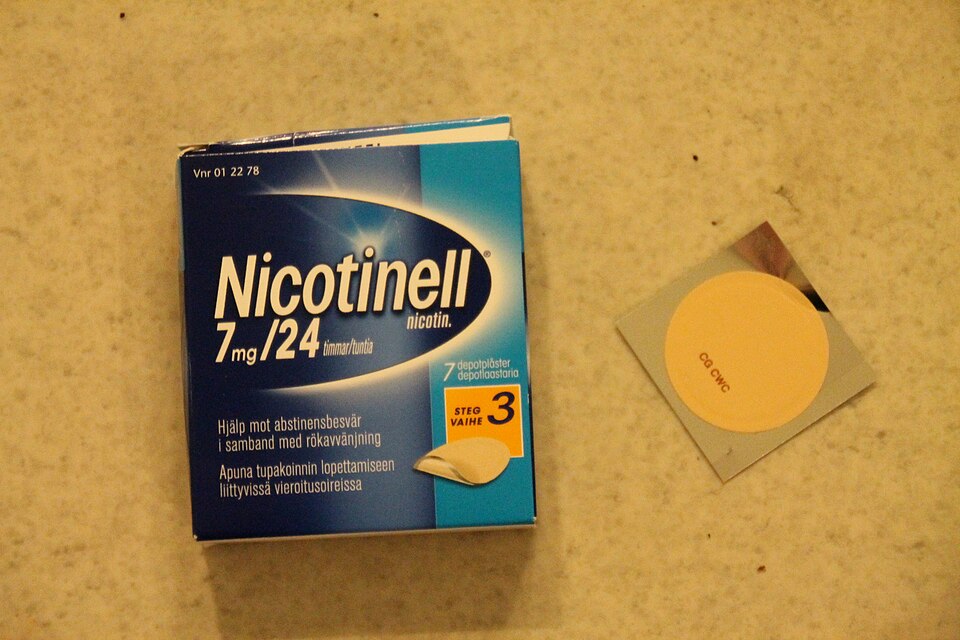 FDA approves the nicotine patch (smoking)